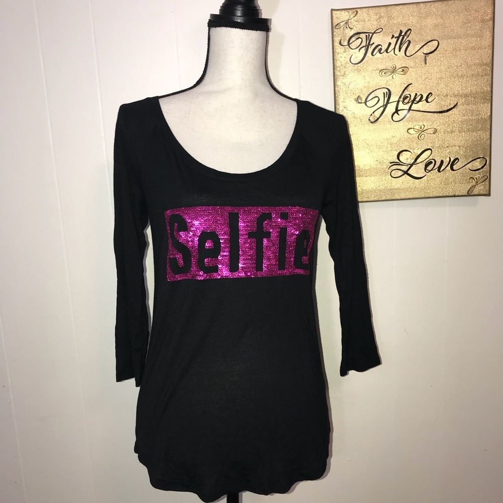 Juicy Couture Women's Tee Black "Pink SELFIE"